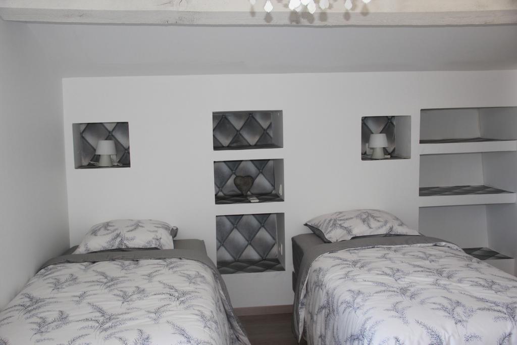 Villa Mas de l Aire Corneilla-del-Vercol Habitación foto