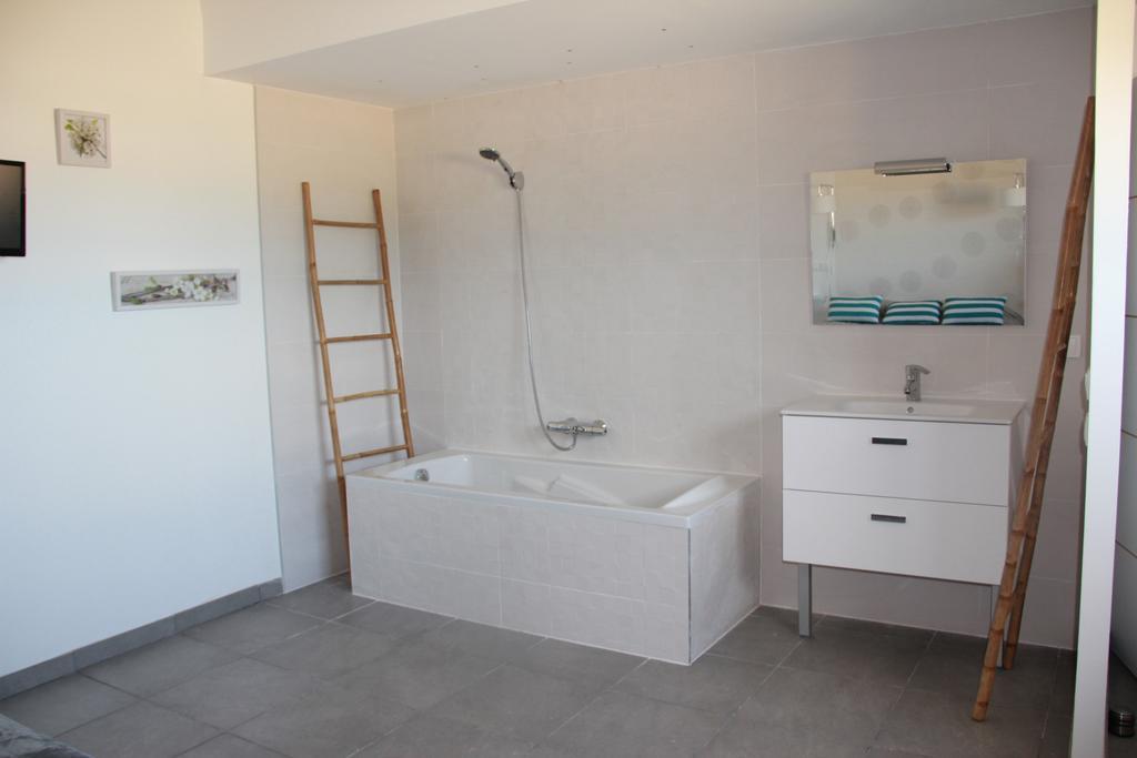 Villa Mas de l Aire Corneilla-del-Vercol Habitación foto